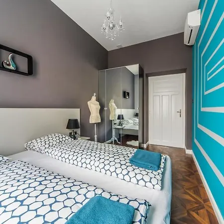 Apartment A43